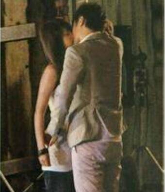 揭楊丞琳個人資料身高 與羅志祥蜜戀4個月?lián)砦钦掌毓?  p=