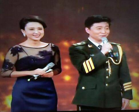 相聲演員周煒老婆高明婷個(gè)人資料及結(jié)婚照曝光