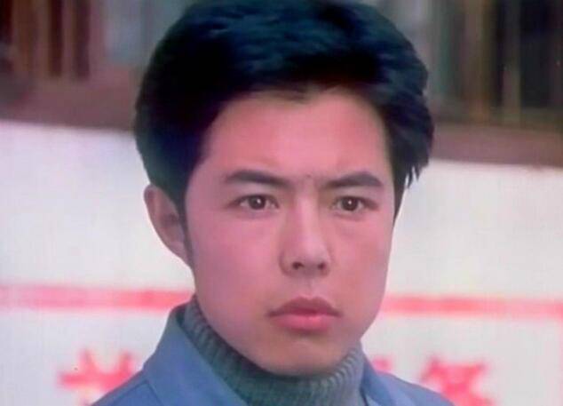 張鐵林個(gè)人資料 現(xiàn)任老婆是誰女兒張?jiān)铝辽钫掌毓?  p=