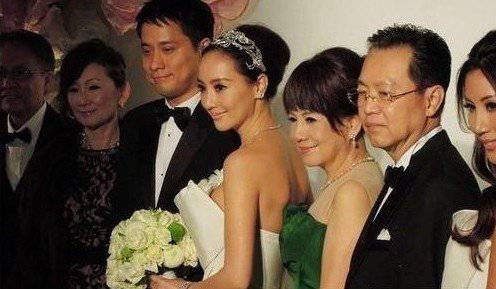 關(guān)穎老公朱志威個(gè)人資料 關(guān)穎曝與蔣友柏分手原因