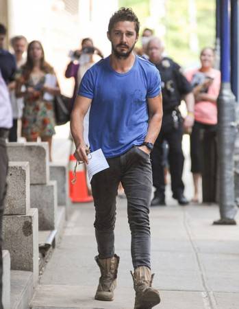 希安·拉博夫宣退出娛樂(lè)圈 百老匯吸毒妨礙現(xiàn)場(chǎng)紀(jì)律