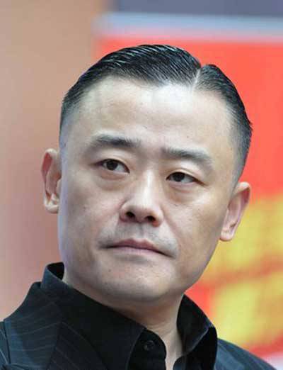 周立波女兒照片首次曝光 周立波老婆胡潔自稱不是富婆