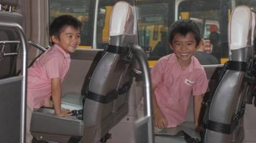 謝霆鋒兒子被鑒定非親生 曝謝霆鋒遭小兒子拒見