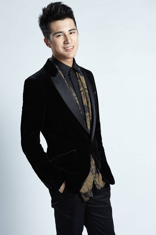 姜潮個人資料九連拍哭照 自曝同性性取向是真的嗎