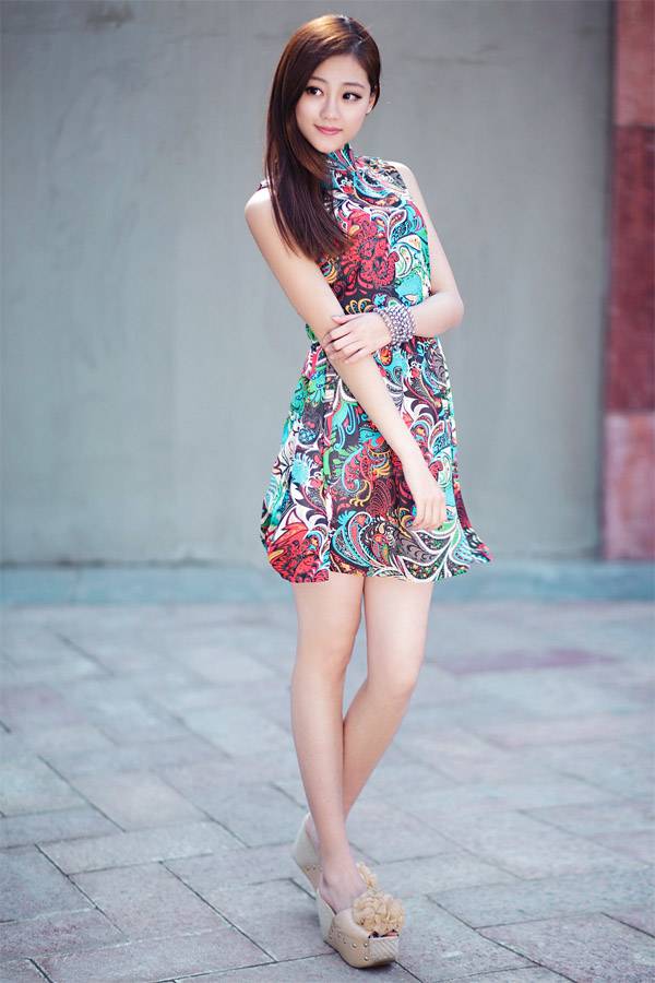 祝緒丹個(gè)人資料 祝緒丹昔日性感比基尼照曝光