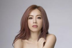 徐懷鈺近況曝光  平民天后 徐懷鈺復出歌壇經典呈現(xiàn)