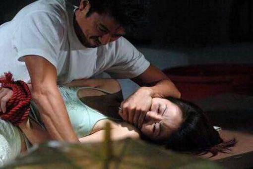 章子怡沙灘高清圖片 章子怡裸照大曝光