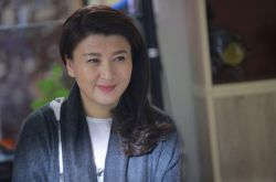 閆學晶的第一個老公是誰 閆學晶的個人資料