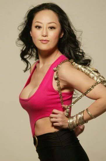 鐘鎮(zhèn)濤為何破產(chǎn) 鐘鎮(zhèn)濤前妻章小蕙以敗家出名