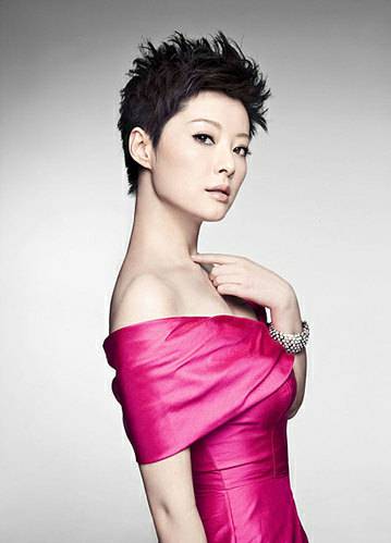 袁立與外國(guó)老公離婚內(nèi)幕 袁立牽手趙寶剛引熱議