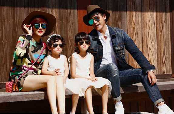 鮑莉和鮑蕾是什么關(guān)系 鮑莉個人資料曝光