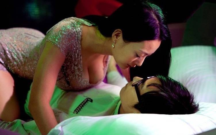 章子怡沙灘高清圖片 章子怡裸照大曝光