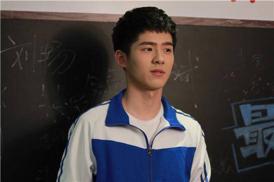 劉昊然譚松韻戀情曝光 揭秘劉昊然驚人家庭背景