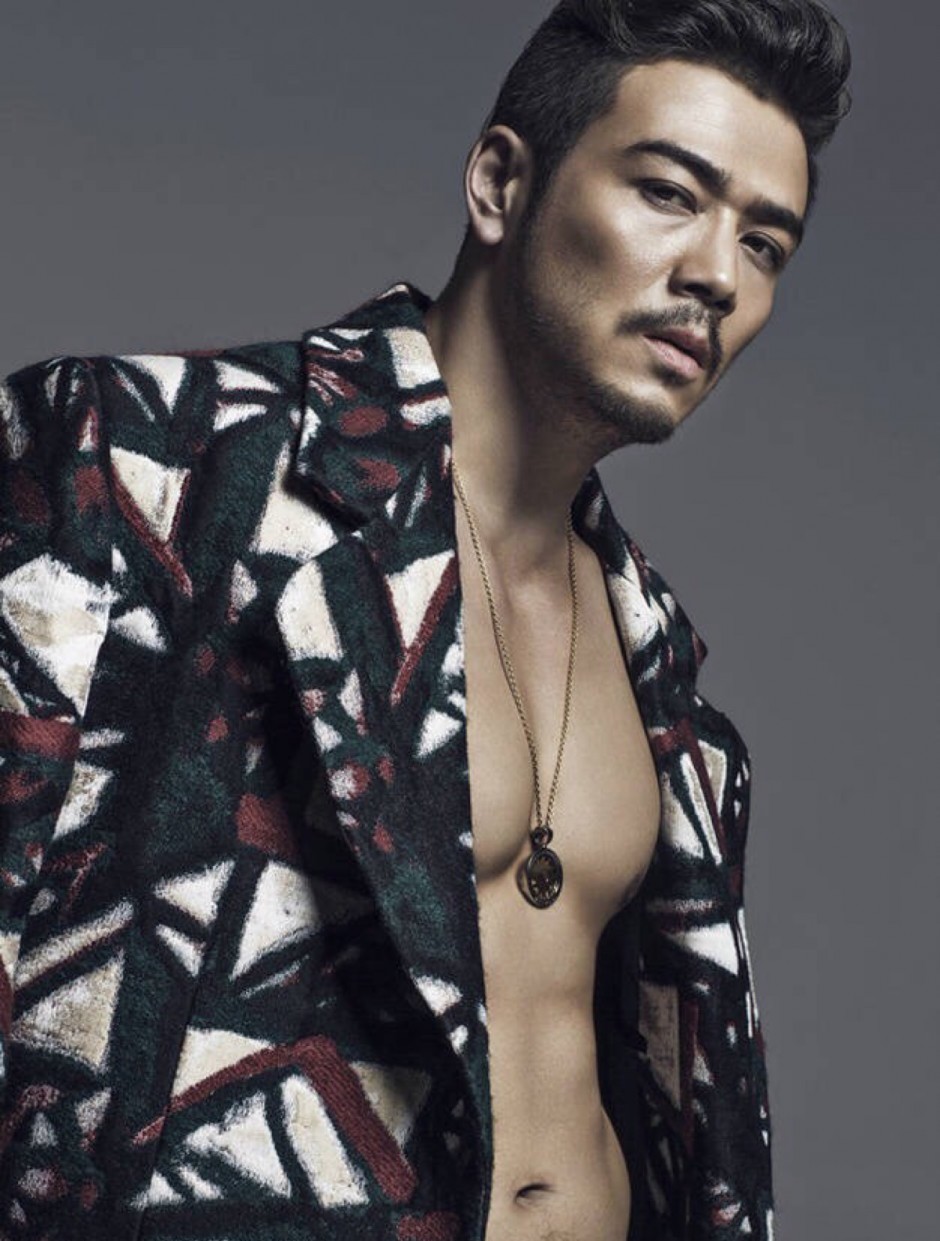 楊爍現(xiàn)實中的老婆是誰 楊爍個人資料揭秘