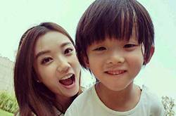 張藝瀚個(gè)人資料 張藝瀚出彩中國(guó)人大拋媚眼范爺