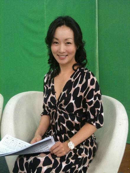 鄭家榆露點寫真照曝光 鄭家榆罵孫耀威下流