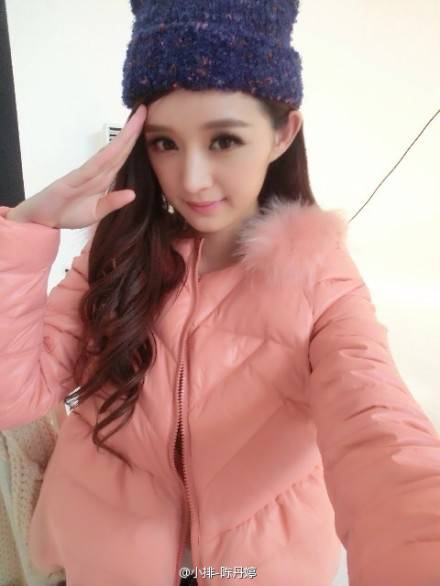 陳丹婷楊冪是什么關(guān)系 陳丹婷楊冪對(duì)比照曝光