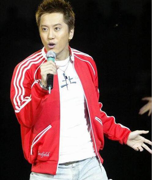 楊鈺瑩為什么叫崗崗 她真的被毛寧睡過嗎