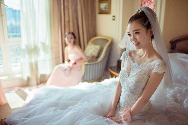 揭秘于莎莎個(gè)人資料 于莎莎老公陳啟恒遭扒