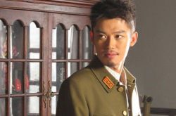 揭蘆芳生個(gè)人資料 蘆芳生女友丁多恩照片曝光