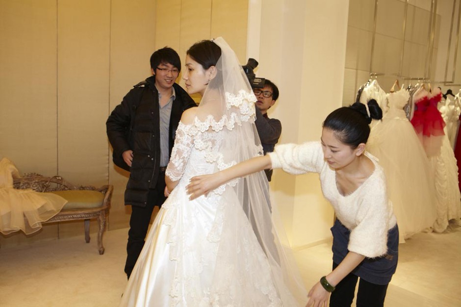 胡可微博曬兒子近照 稱撞臉 國民老公 宋仲基