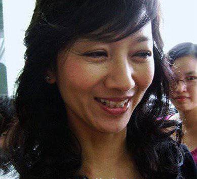 揭趙雅芝個(gè)人資料 歲月不饒人60歲素顏照顯老態(tài)