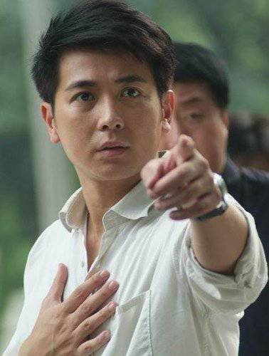 保劍鋒的老婆是誰 保劍鋒報喜曬愛子