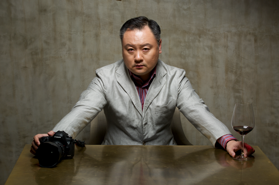 滕華濤與周圓圓一吻定情 雙喜臨門娶新娘播新劇