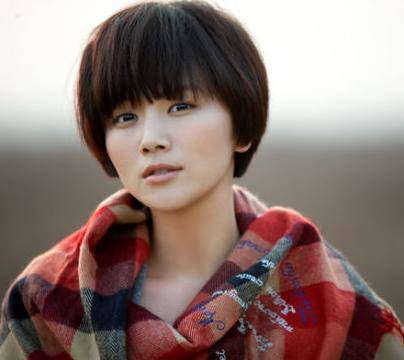 曹曦文陳思成狂吻照被曝 曹曦文陳思成分手內(nèi)幕