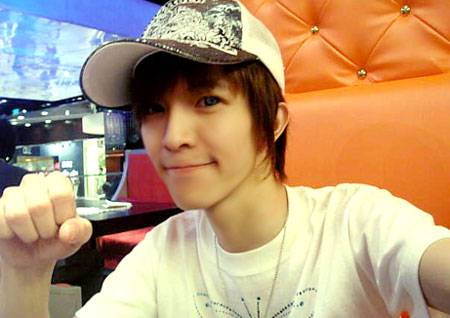 郭敬明身高體重多少 揭秘郭敬明陳學冬戀情