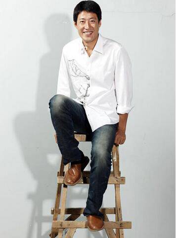 于震個(gè)人資料 于震暴打老婆至其流產(chǎn)