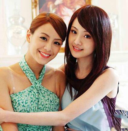 鄭爽整容前后對(duì)比照片 揭與張翰分手的真正原因