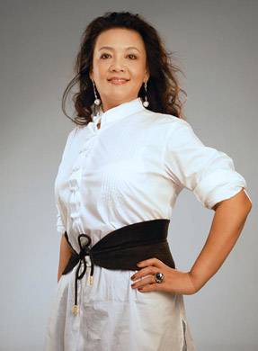 揭俏江南張?zhí)m個人資料 俏江南張?zhí)m資產(chǎn)遭凍結