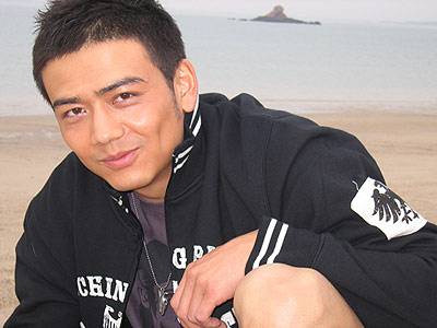 楊爍現(xiàn)實中的老婆是誰 楊爍個人資料揭秘