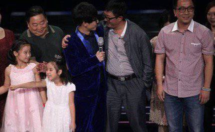 揭華晨宇的爸爸背景資料 華晨宇名副其實富二代