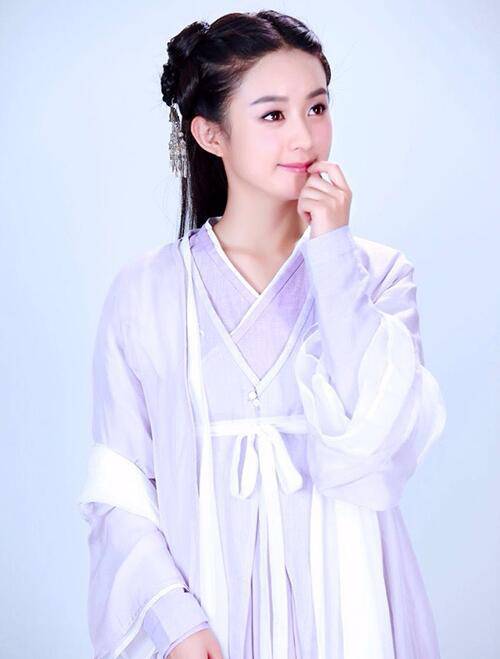 何炅究竟多大了 揭秘何炅王菁戀史及結(jié)婚照