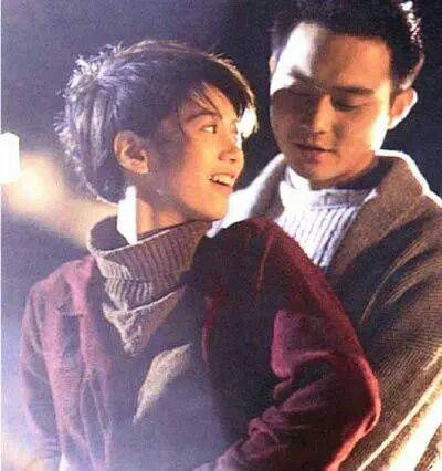 袁詠儀承認(rèn)年輕時曾被包養(yǎng) 袁詠儀個人資料曝光