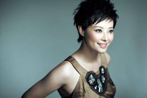 袁立個(gè)人資料被曝 揭秘袁立為什么被封殺