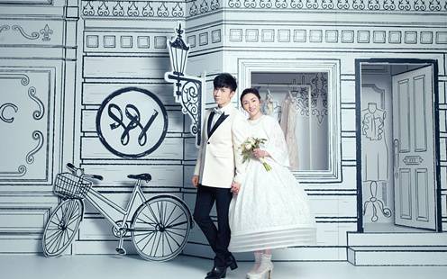 古巨基光棍節(jié)結(jié)婚 雙11辦婚禮遭網(wǎng)友調(diào)侃虐狗