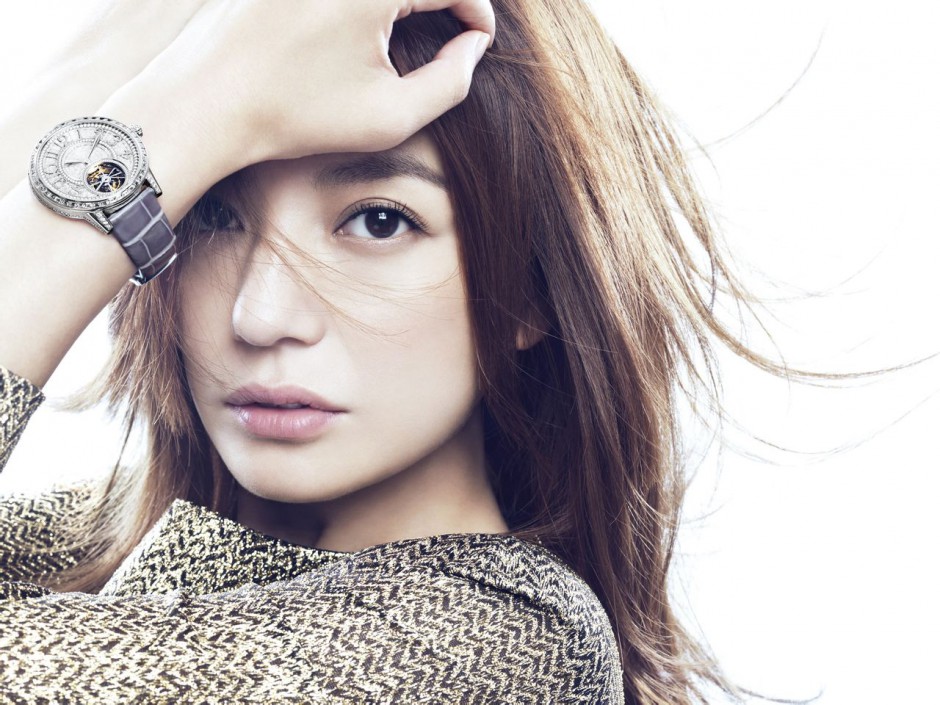 趙薇吸毒是真的嗎 趙薇吸毒被抓現(xiàn)場(chǎng)圖片曝光