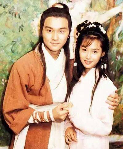 袁詠儀承認(rèn)年輕時曾被包養(yǎng) 袁詠儀個人資料曝光