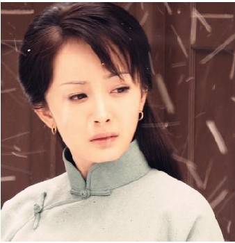 楊冪被潛規(guī)則全圖遭曝光 第一次被 潛 很難過