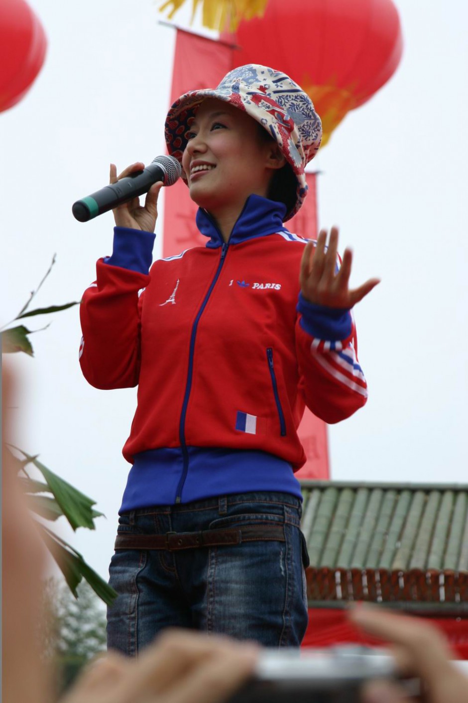 周彥宏照片大曝光 周彥宏疑插足畢福劍婚姻