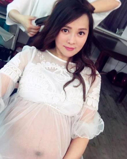 伊能靜年齡謊報多年 揭伊能靜和哈林為什么離婚