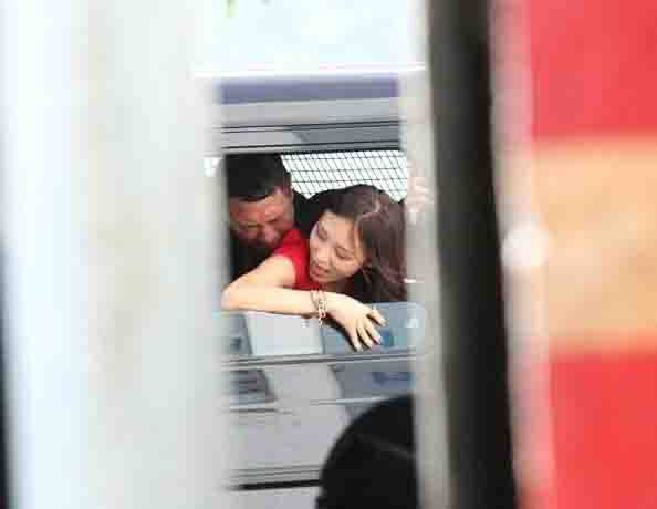 何佩瑜車震圖片曝光 何佩瑜個人資料