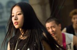 周雨彤個人資料 周雨彤重返二十歲演繹高冷學(xué)姐