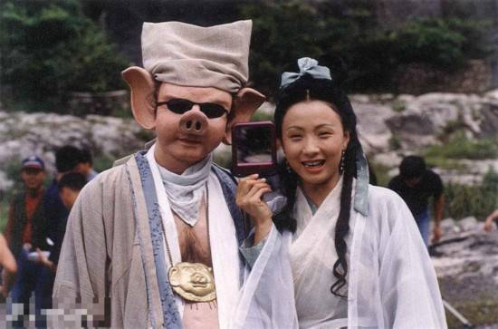 徐崢老婆陶虹大秀事業(yè)線 爆兩人的婚姻不燦爛