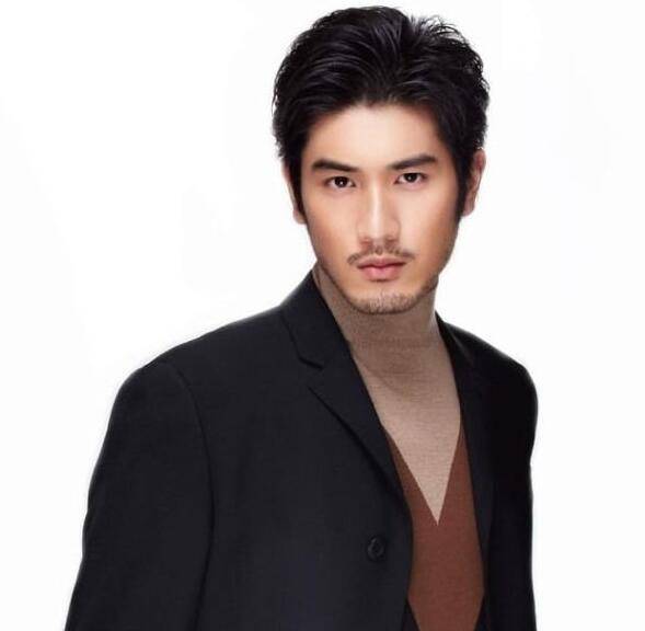 超模高以翔老婆是誰 他說陳喬恩是理想老婆