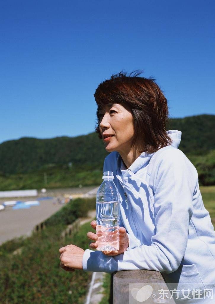 停經(jīng)的原因有哪些 女性絕經(jīng)前的癥狀