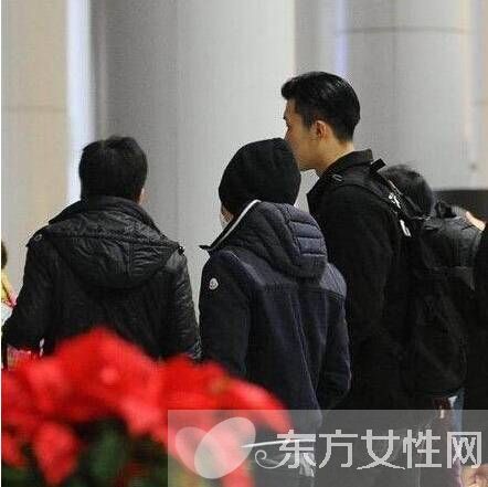 王寶強(qiáng)新助理曝光 不僅帥氣還是個小鮮肉